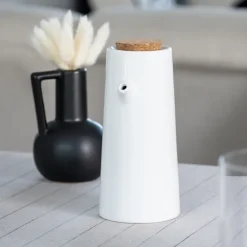 Bouteille a huile en ceramique