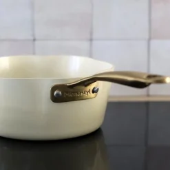 Casserole en forme de fleur