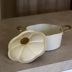 Faitout en forme de fleur dahlia