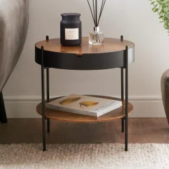 Table avec rangement